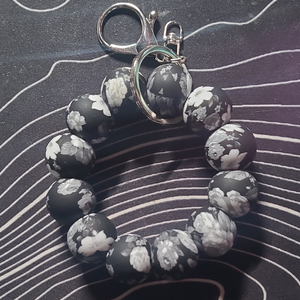 Floral Beaded Keychain Bracelet